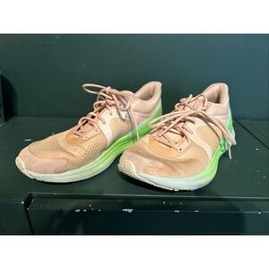 Lululemon Blissfeel Women Running Shoe Pink & Green Size 9